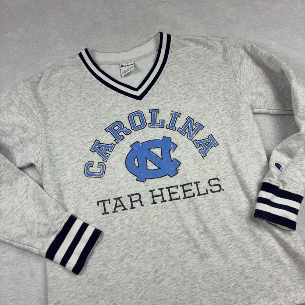 North Carolina Tar Heels Sweatshirt Womens S Gray NCAA Basketball Champion